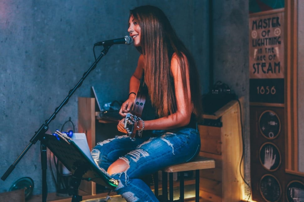 SING WITH DENIM JEANS!
